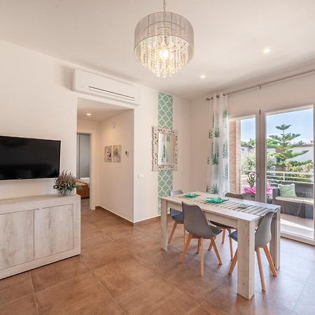 Prima Dell'Elba Family Apartments ピオンビーノ エクステリア 写真