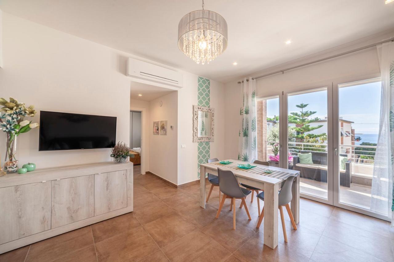 Prima Dell'Elba Family Apartments ピオンビーノ エクステリア 写真
