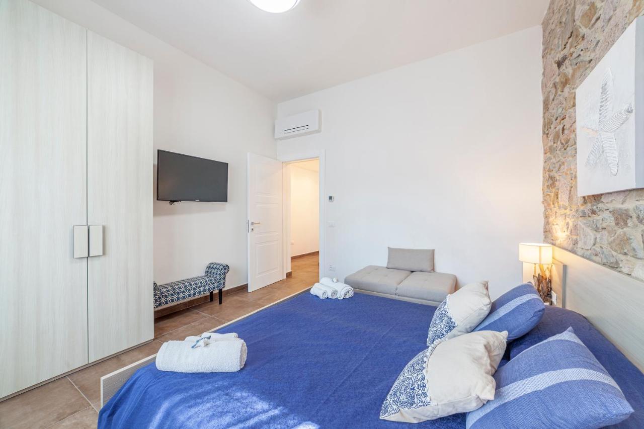Prima Dell'Elba Family Apartments ピオンビーノ エクステリア 写真
