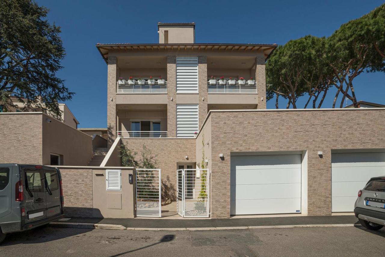 Prima Dell'Elba Family Apartments ピオンビーノ エクステリア 写真